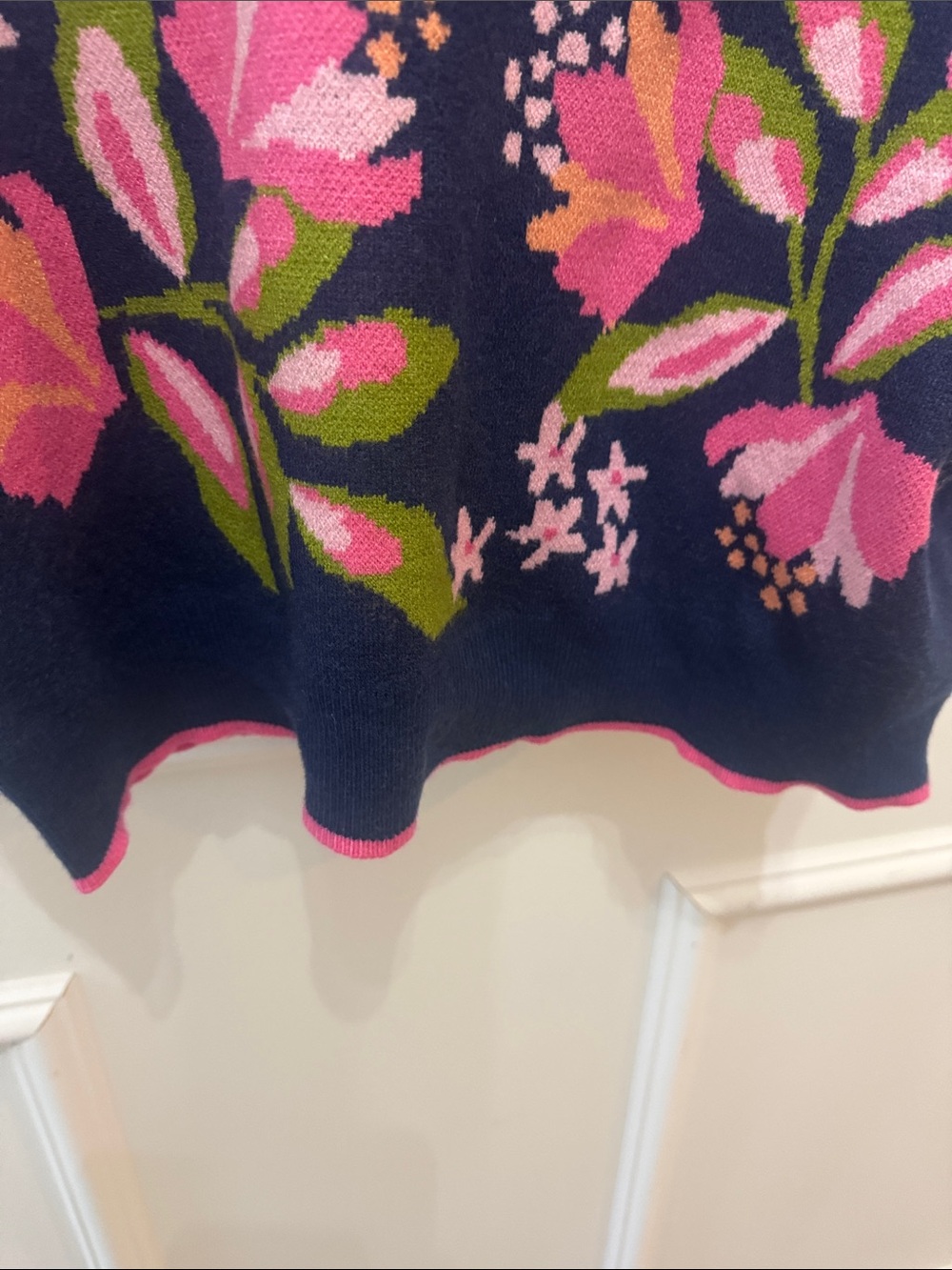 THML Navy Sweater with Pink Floral Puff Sleeves L Floral - Picture 7 of 9